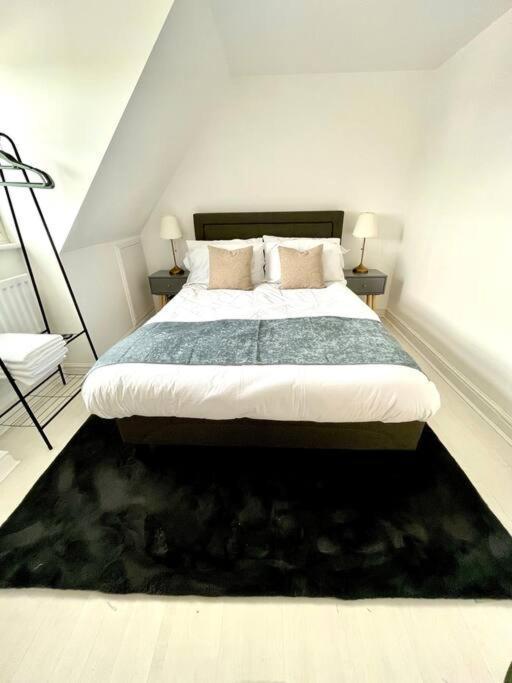 High-End 2 Bed Maisonette In Beaulieu Park Broomfield  Экстерьер фото
