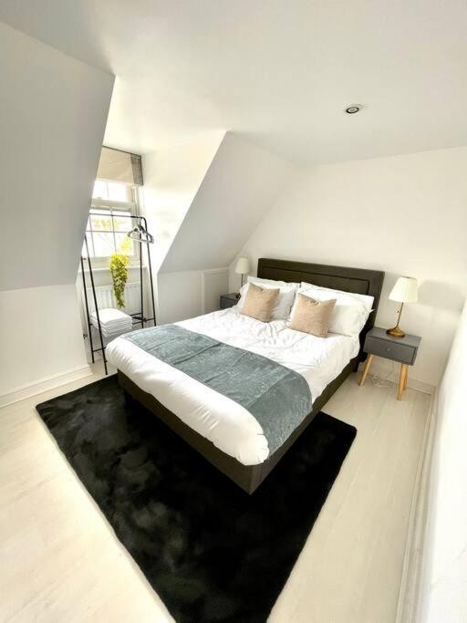 High-End 2 Bed Maisonette In Beaulieu Park Broomfield  Экстерьер фото